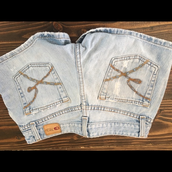 Shorts - Picture 6 of 8